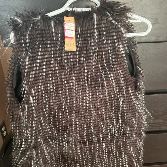 Beautiful Arlene! - Picture 3 of 3